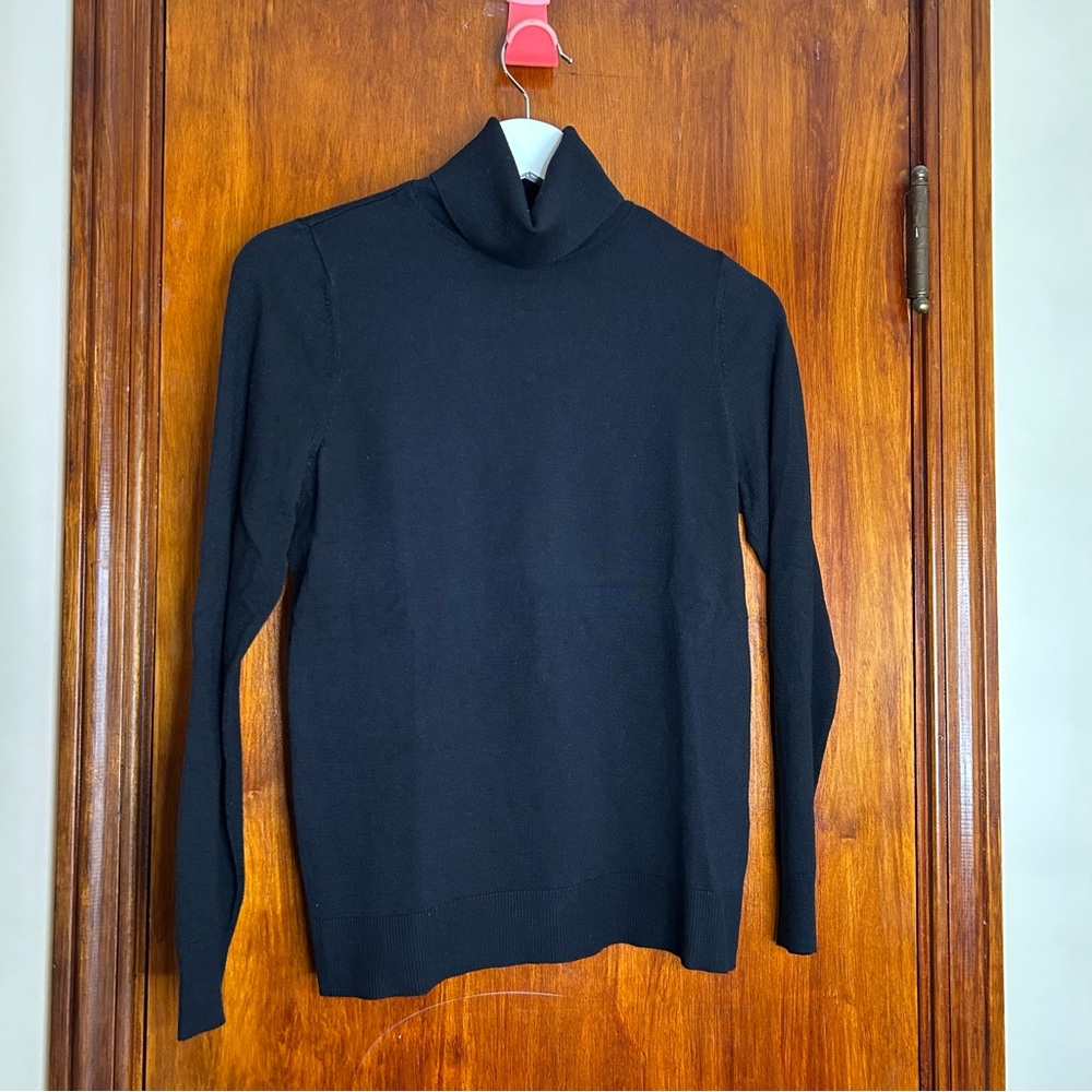 Liz Claiborne Black Knit Turtleneck Sweater Ribbed Medium Petite Minimal Vintage